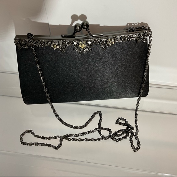 Jessica McClintock 90’s Vintage Black Satin Chain Clutch Chain Bag w/Ornate Gems - Picture 7 of 16